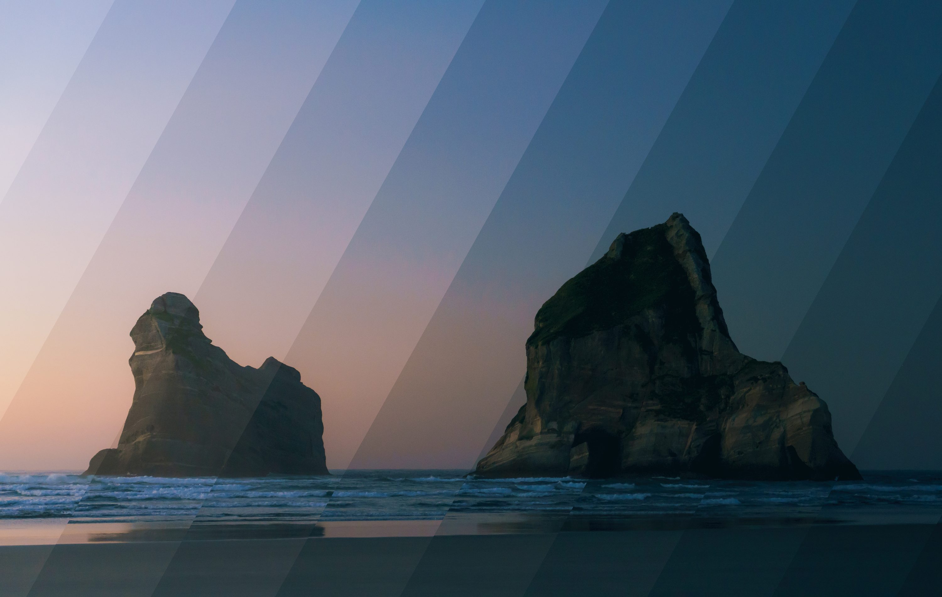Wharariki Beach. A timelapse I manually created as a "timeslice." — New Zealand